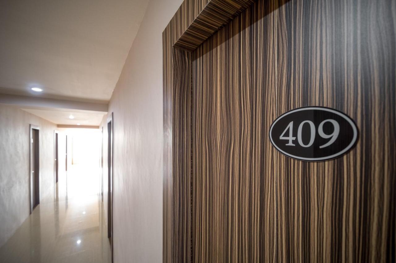 Oyo 291 Medan City Syariah Eksteriør billede